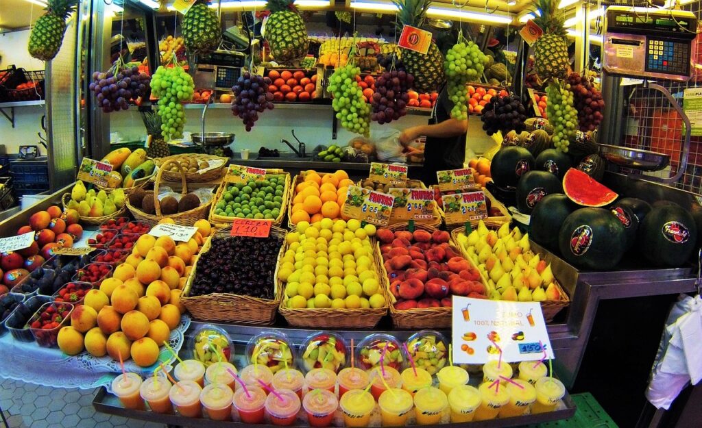 какие фрукты есть в Арабских Эмиратах